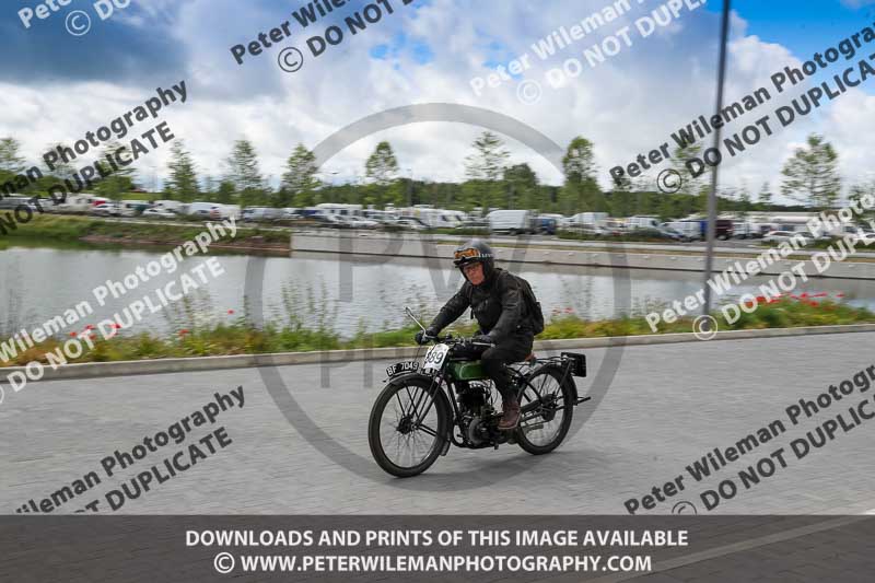 Vintage motorcycle club;eventdigitalimages;no limits trackdays;peter wileman photography;vintage motocycles;vmcc banbury run photographs
